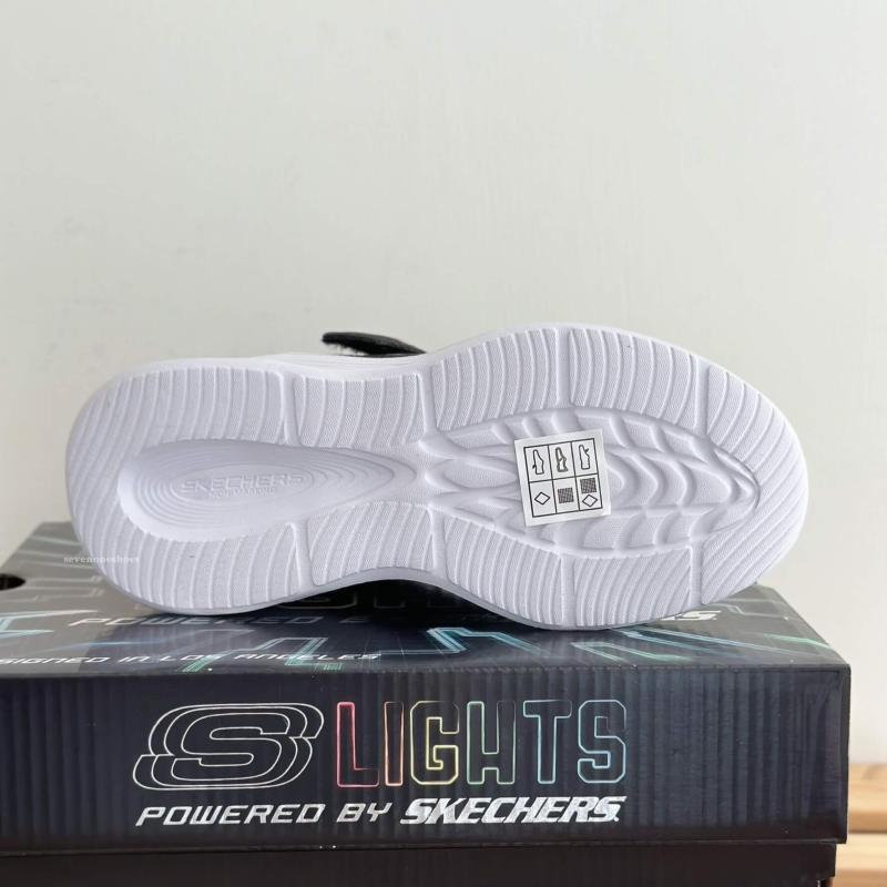 F903中童SKECHERS Sola Glow電燈運動鞋